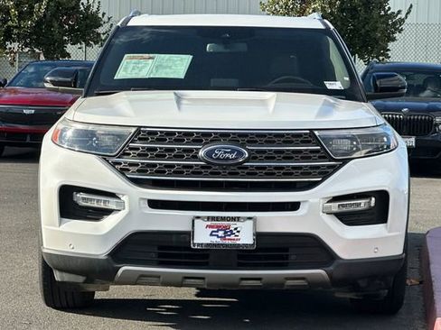Used 2021 Ford Explorer King Ranch w/ Premium Technology Package image 9
