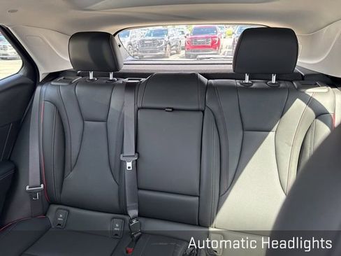 Used 2023 Buick Envision Essence w/ Technology Package I image 14