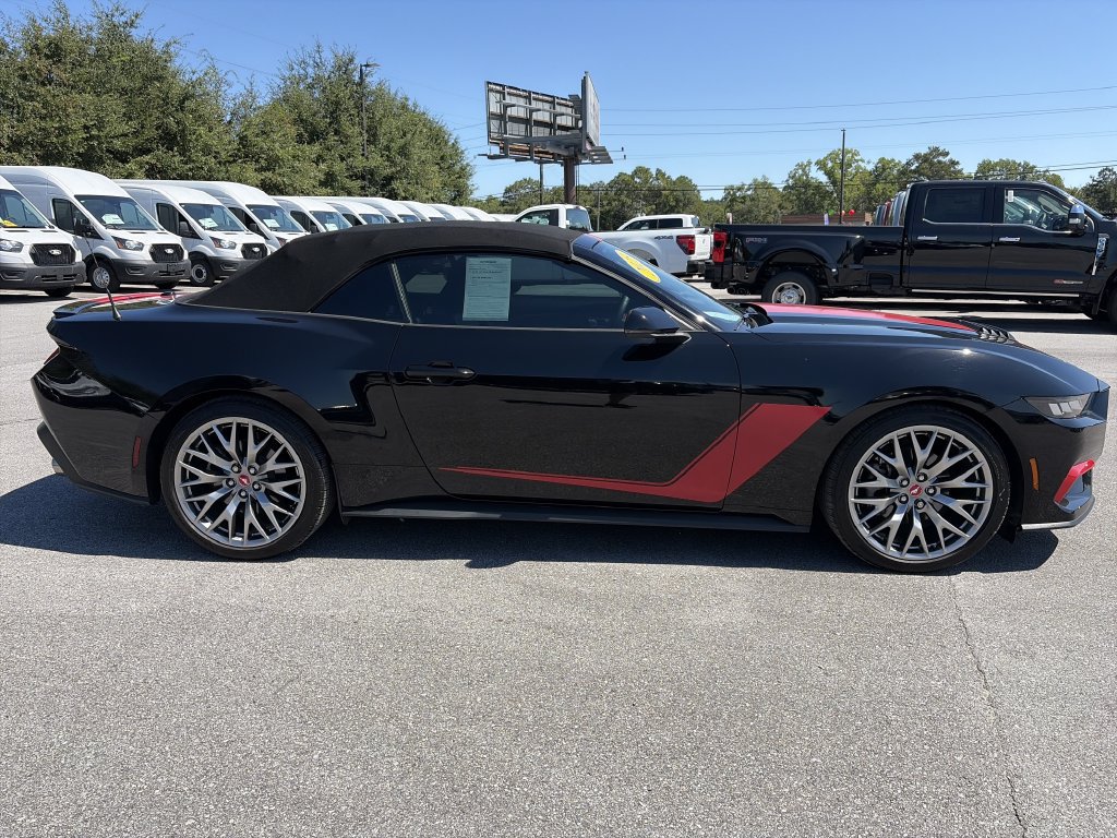 Certified 2025 Ford Mustang Premium RWD image 8