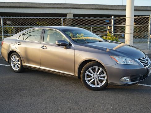 Used 2012 Lexus ES 350 FWD image 5