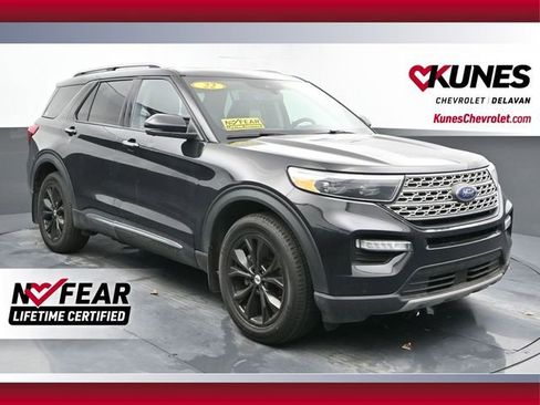 Used 2022 Ford Explorer Limited w/ Class IV Trailer Tow Package image 1