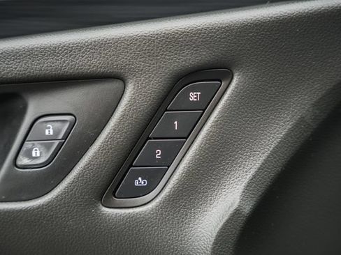Used 2019 Buick Envision Premium AWD/4WD image 38