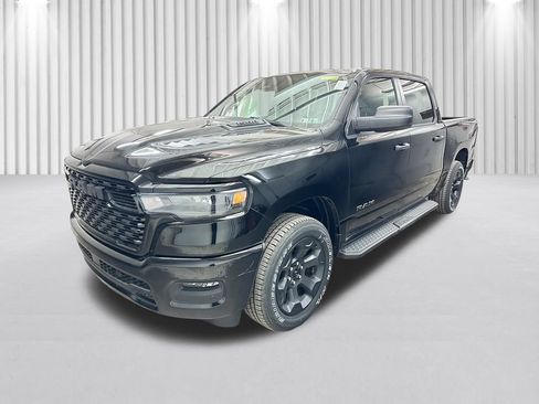 New 2026 RAM 1500 Express AWD/4WD image 9