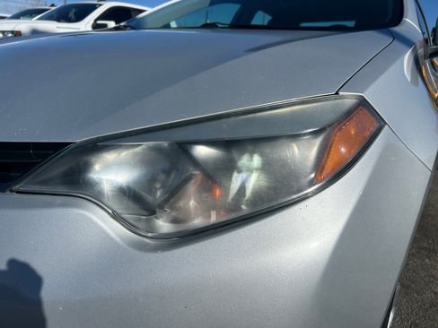 Used 2015 Toyota Corolla L image 9