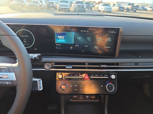 New 2026 Hyundai Tucson SEL image 9