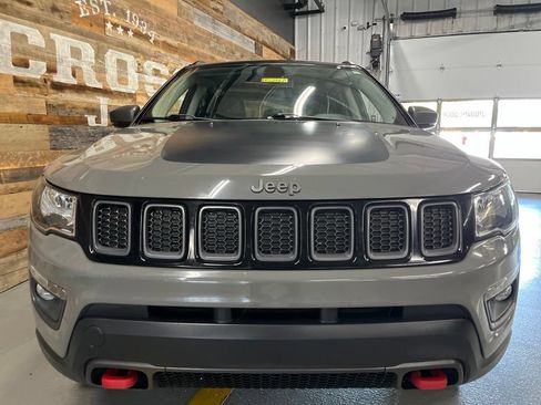 Used 2020 Jeep Compass Trailhawk AWD/4WD image 6