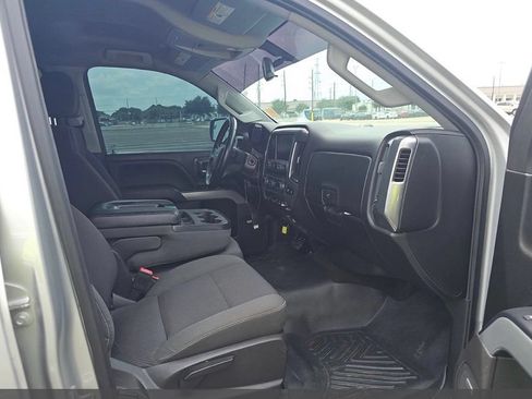 Used 2018 Chevrolet Silverado 1500 LT w/ Texas Edition AWD/4WD image 8