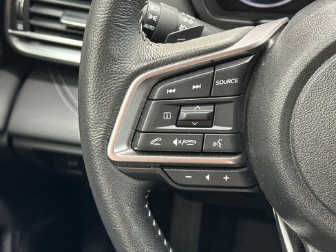 Used 2025 Subaru Outback Limited image 32