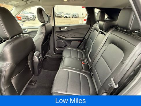 Used 2022 Ford Escape SEL image 13
