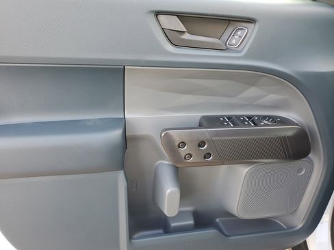 New 2026 Ford Maverick XLT w/ XLT Luxury Package image 13