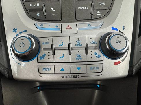 Used 2012 Chevrolet Equinox LTZ image 21