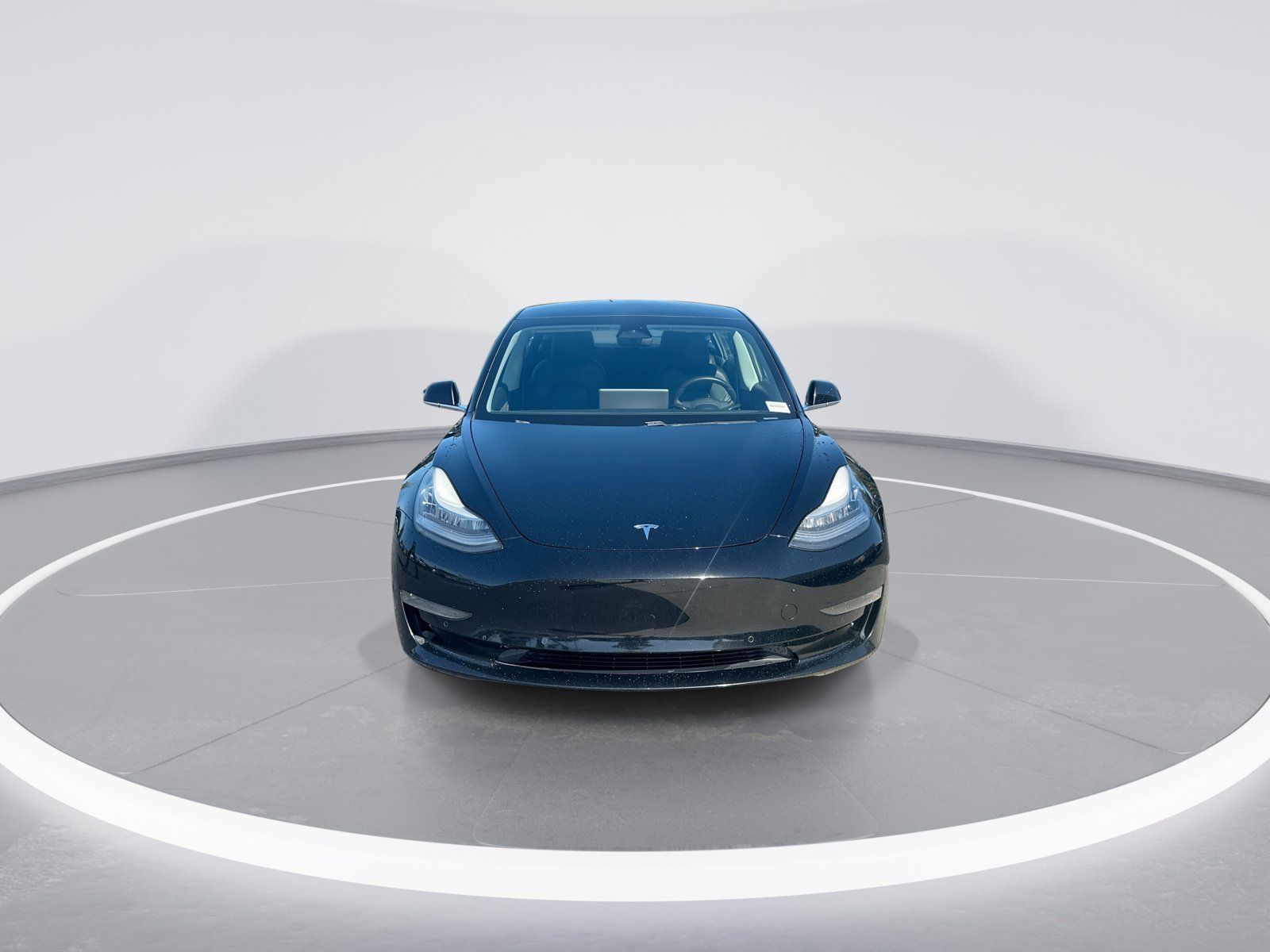 Used 2019 Tesla Model 3 Standard Range RWD image 3