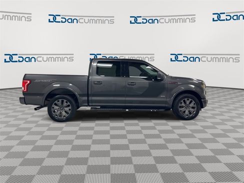 Used 2016 Ford F150 XLT w/ Equipment Group 302A Luxury image 9
