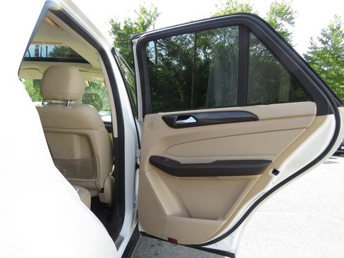 Used 2017 Mercedes-Benz GLE 350 4MATIC image 15