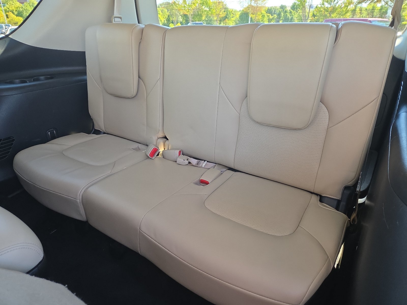 Used 2020 Nissan Armada Platinum w/ Captain's Chairs Package RWD image 11