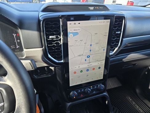 Used 2024 Ford Ranger XLT image 10