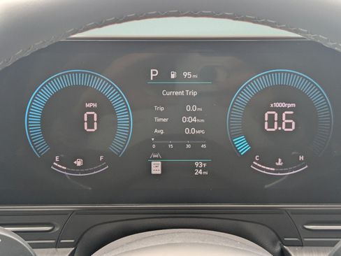 New 2026 Hyundai Kona SEL Premium FWD image 30