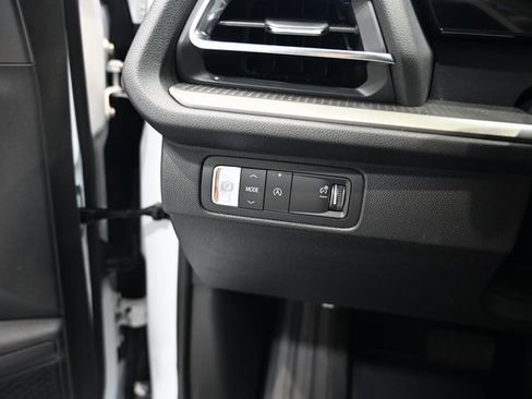 New 2026 Chevrolet Traverse LT w/ Driver Confidence Package image 23