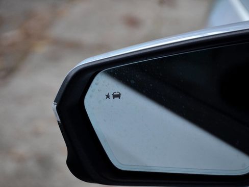 Used 2019 GMC Terrain SLT w/ Preferred Package image 26