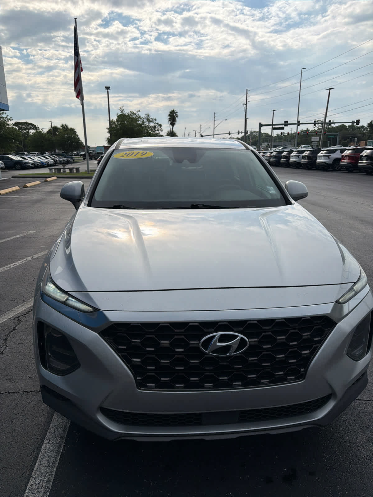 Used 2019 Hyundai Santa Fe SE FWD image 8