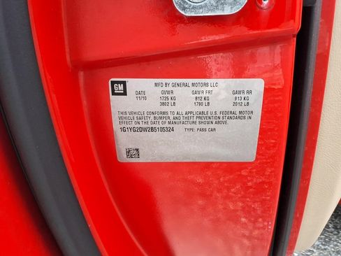 Used 2011 Chevrolet Corvette Coupe w/ Preferred Equipment Group RWD image 26