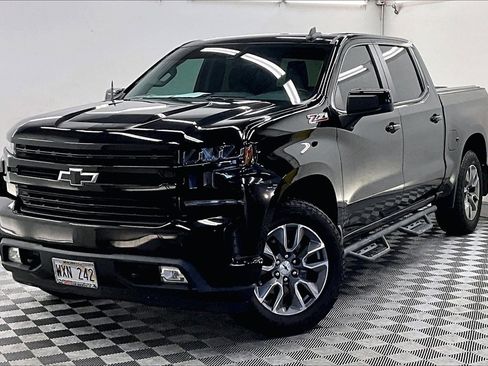 Used 2022 Chevrolet Silverado 1500 RST image 1