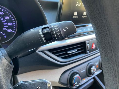 Used 2020 Kia Forte LXS FWD image 60
