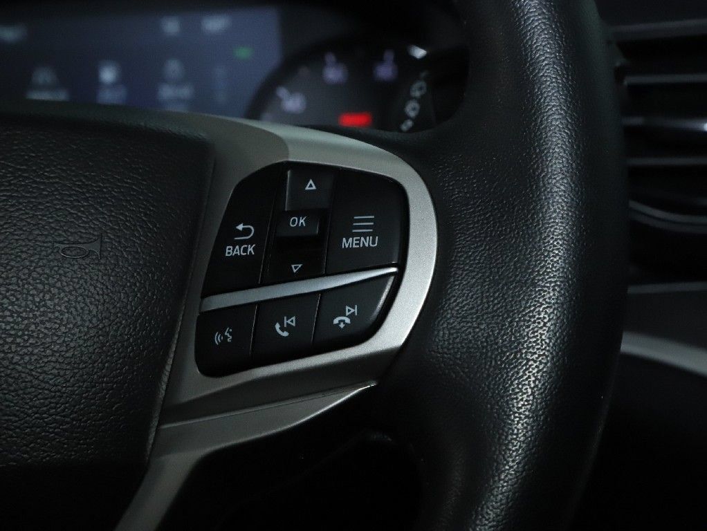 Used 2022 Ford Explorer XLT AWD/4WD image 22
