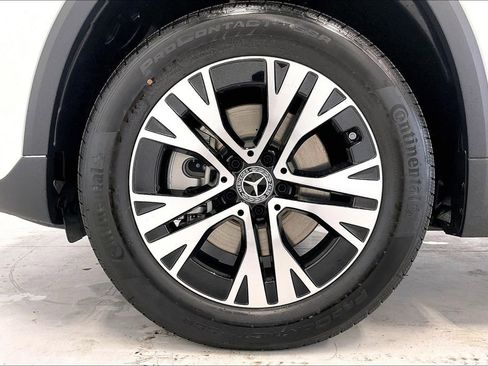 New 2026 Mercedes-Benz GLA 250 4MATIC image 11