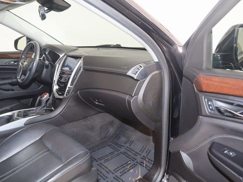 Used 2016 Cadillac SRX Luxury w/ Driver Awareness Package image 41