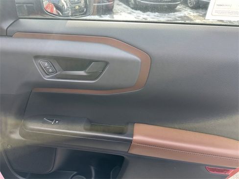 Certified 2023 Ford Bronco Sport Outer Banks w/ Tech Package image 36