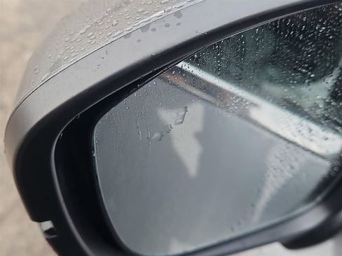 New 2025 Nissan Pathfinder SL w/ Black Appearance Package image 8