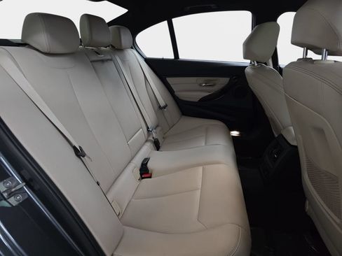 Used 2014 BMW 328i xDrive Sedan AWD/4WD image 13