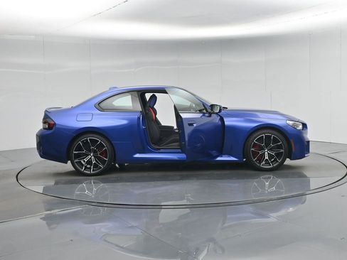 Used 2025 BMW M2 image 4