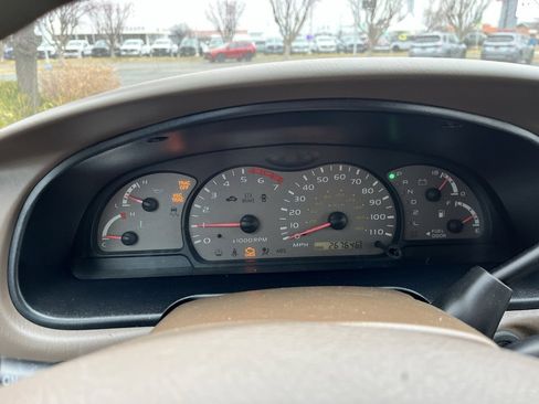 Used 2004 Toyota Sequoia SR5 image 10