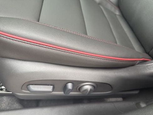 New 2026 Chevrolet TrailBlazer RS w/ Convenience Package image 16