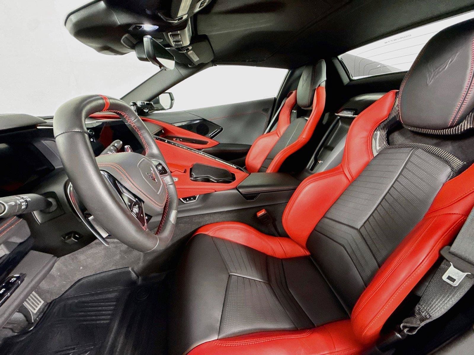 Used 2025 Chevrolet Corvette E-Ray AWD/4WD image 3