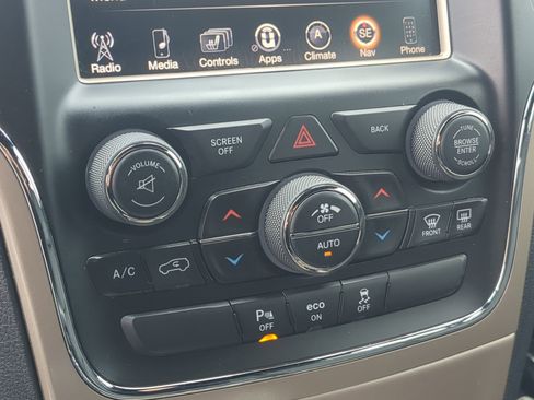 Used 2015 Jeep Grand Cherokee Overland image 24