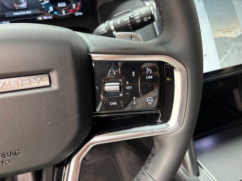 New 2026 Land Rover Discovery Sport Landmark AWD/4WD image 19