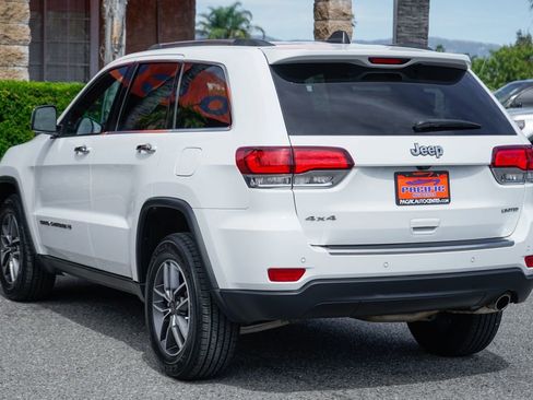 Used 2022 Jeep Grand Cherokee Limited AWD/4WD image 6