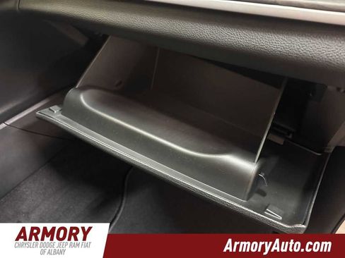 New 2026 Jeep Grand Cherokee Altitude image 41