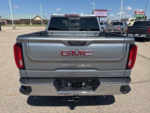 New 2026 GMC Sierra 1500 SLT w/ SLT Convenience Package image 3