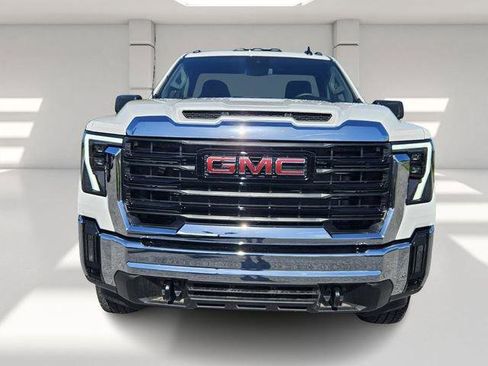 New 2025 GMC Sierra 3500 Pro image 8