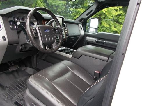 Used 2016 Ford F350 Lariat w/ Lariat Ultimate Package AWD/4WD image 30