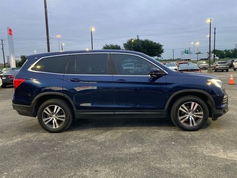 Used 2017 Honda Pilot EX-L image 3