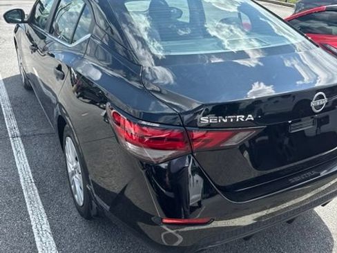 Used 2024 Nissan Sentra S FWD image 5