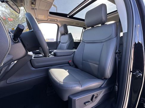 New 2025 Ford Expedition Max Active image 45