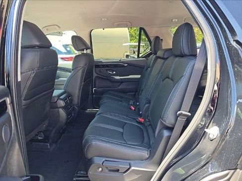 Used 2026 Honda Pilot EX-L image 8