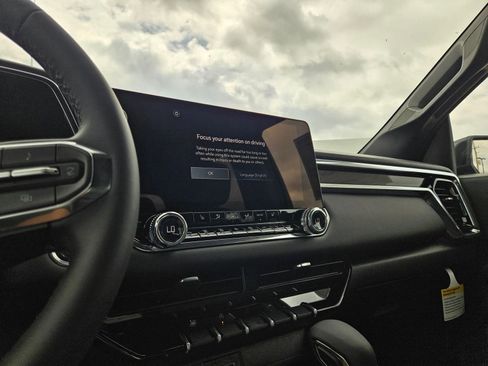 New 2026 GMC Canyon Elevation w/ Convenience Package AWD/4WD image 15