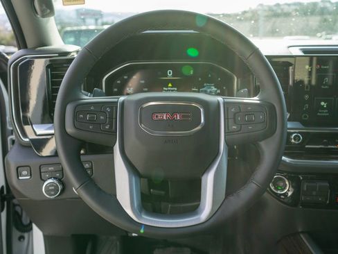 New 2026 GMC Sierra 1500 Elevation w/ Elevation Premium Package AWD/4WD image 15